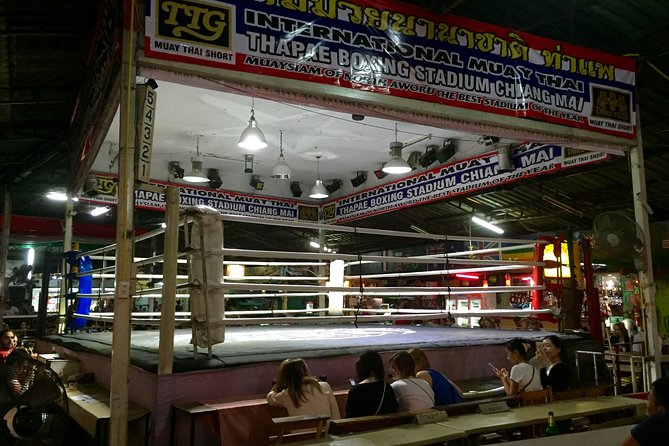 Thapae Stadium Muay Thai Boxing Experience – Chiang Mai - The photo opportunity after the matches