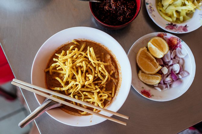 The 10 Tastings of Chiang Mai With Locals: Private Street Food Tour - The route after the listed stops can change