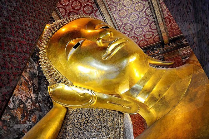 The Grand Palace, Wat Phra Kaew, Wat Pho Tour with Massage option - Morning or afternoon, and how to handle the heat