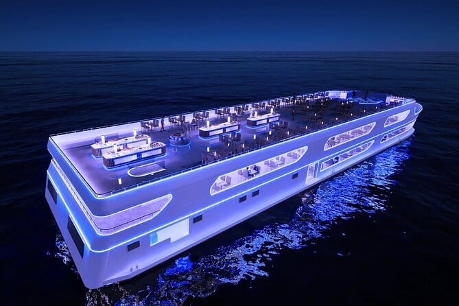The Luxury White Cruise Experience - Live music, cabaret, and Thai classical dance