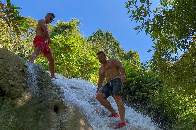 The Original Sticky Waterfalls Tour Chiang Mai Thailand - The 7:00 am start and the ride north