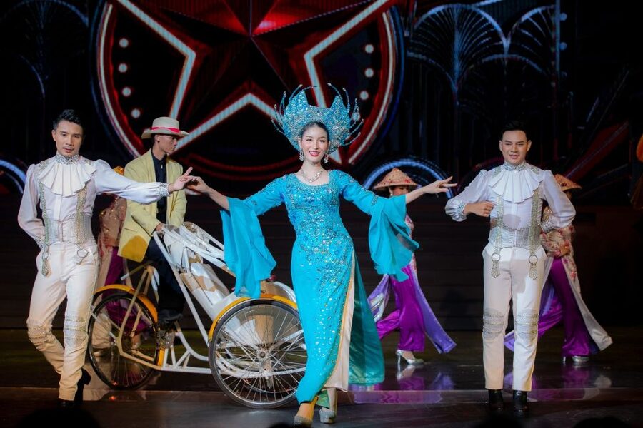 Tiffany's Show Pattaya: Cabaret Show Entry Ticket - Choosing between mezzanine and VIP seats