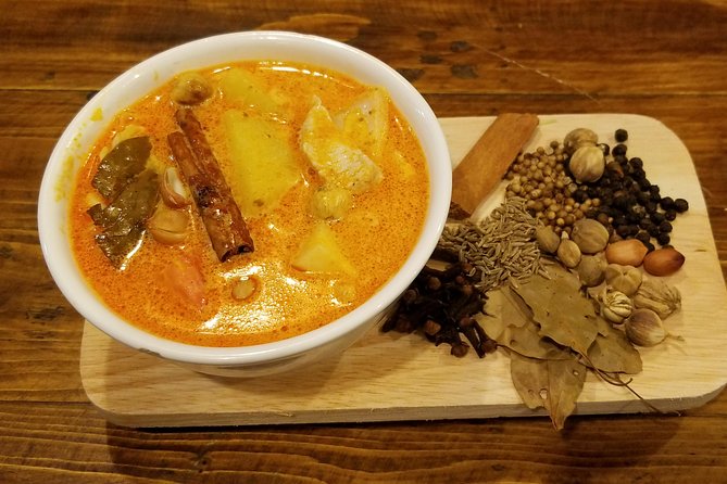 Tingly Thai Cooking Class with Morning Market Tour - Timing, meeting point, and getting there