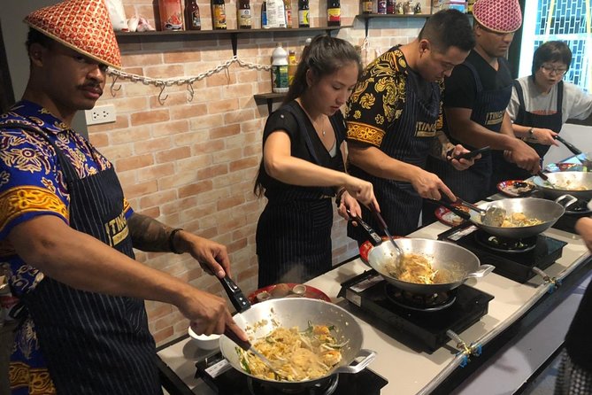Tingly Thai Cooking School Evening Class - Dinner is generous, but arrive hungry