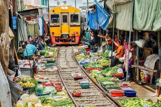 Train Market and Floating Market half day tour - Is $93.95 per person good value?