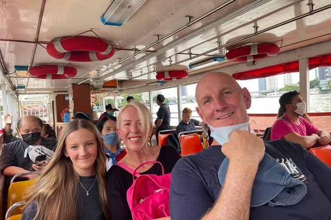 Tuk-tuk tour Bangkok by Night with Chinatown meal and hotel transfers - Guides make a real difference