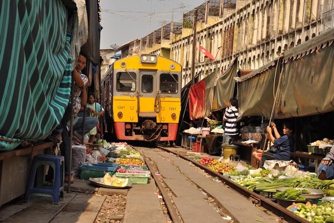VIP Private Tour Damnoen Saduak+ Amphawa + Mae Klong Railway - Palm sugar and a taste of Thai daily life