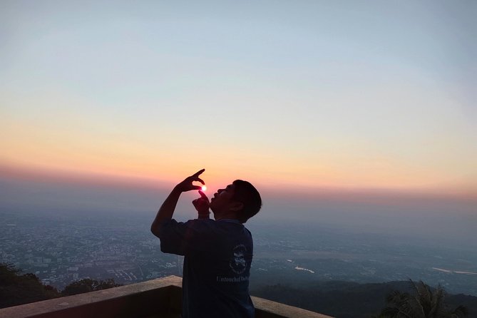 Wat Phra That Doi Suthep spiritual Sunrise Tour with an Ex-monk - Why this sunrise tour works so well