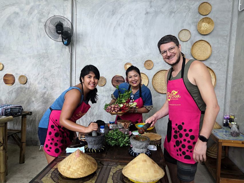 We Cook Thai Home Garden Cooking School - Eating the meal you cooked