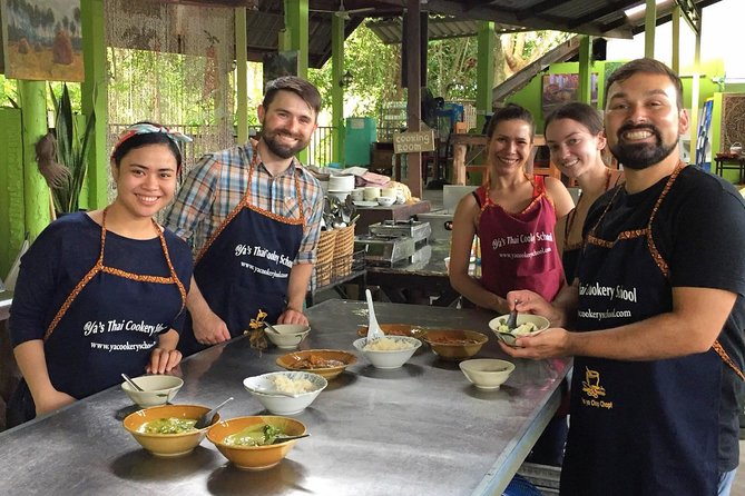 Ya Thai Cookery School Class in Krabi - What the Reviews Reveal About the Experience